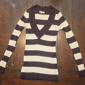 Energie V-Neck Sweater - Cream and Brown